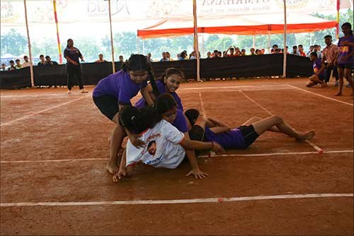 005-kabaddi-sport-poinsur-gymkhana