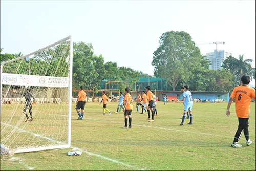 007-football-sport-poinsur-gymkhana